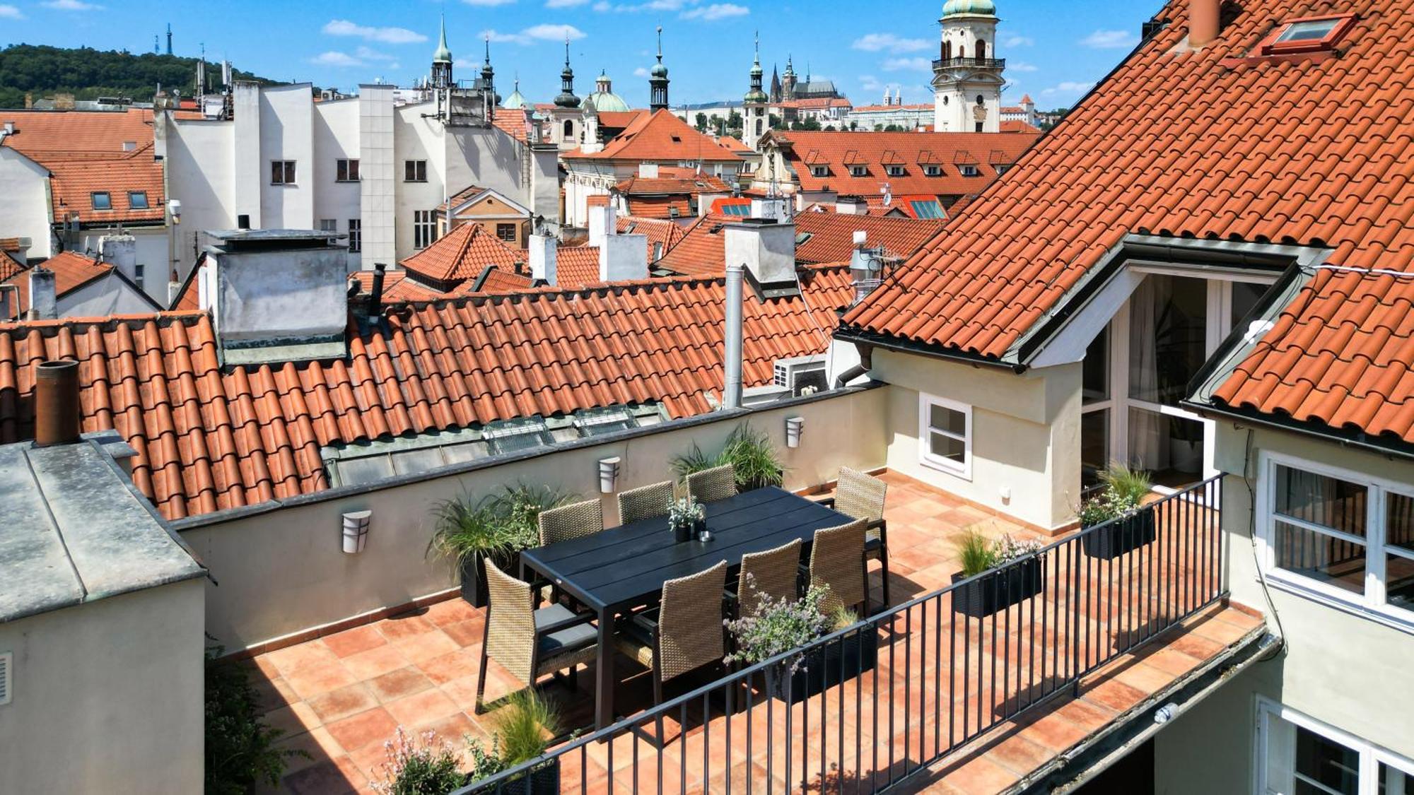 Apartament Charles In Old Town *